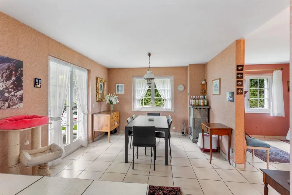 Schönes Haus, ideal für eine Familie