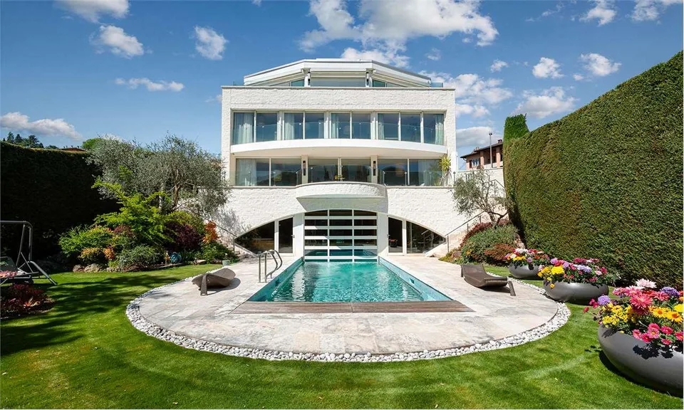 Prestigiosa villa moderna con SPA e vista panoramica sul Lago di Lugan