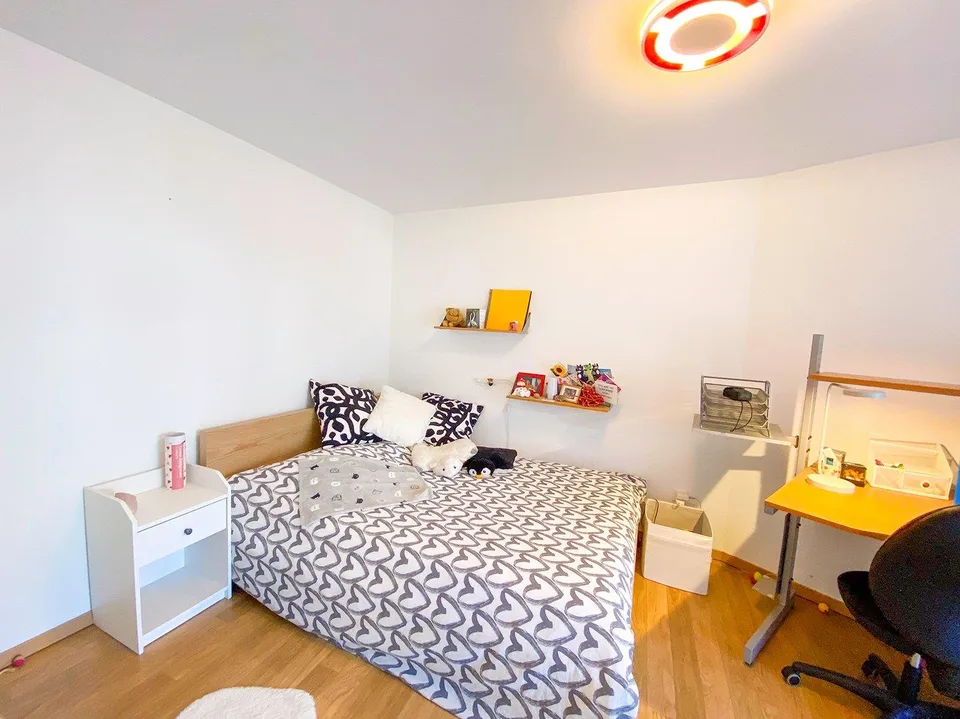 Casa unifamiliare rinnovata completamente, 5.5 locali con giardino ... – photo 11 sur 13