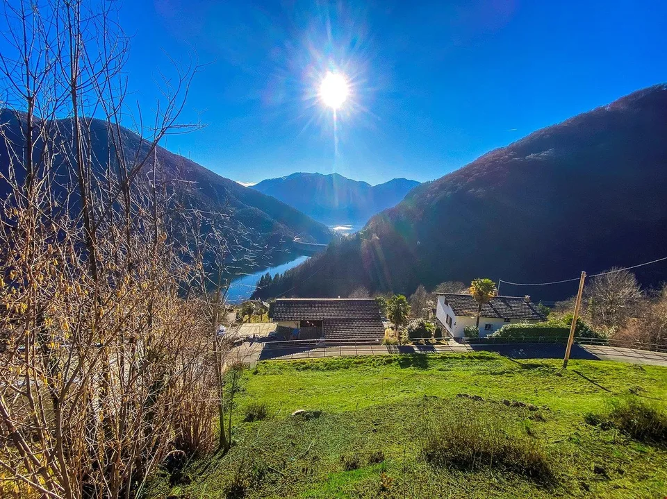 Terreno con progetto a Mergoscia