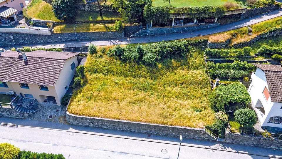Centovalli, terreno edificale in zona residenziale.