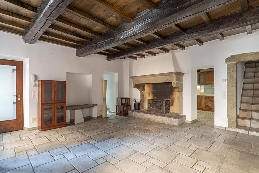 EINFAMILIENHAUS MIT 4.5 ZIMMERN IN CADRO