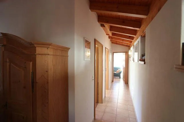 4 1/2-Zimmer-Villetta mit Pool und grossem Umschwung / villetta di ... – foto 16 di 30