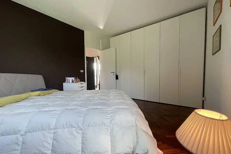 3 1/2-Zimmer-Wohnung mit Seeblick / appartamento di 3 1/2 locali co... – Foto 6 von 11