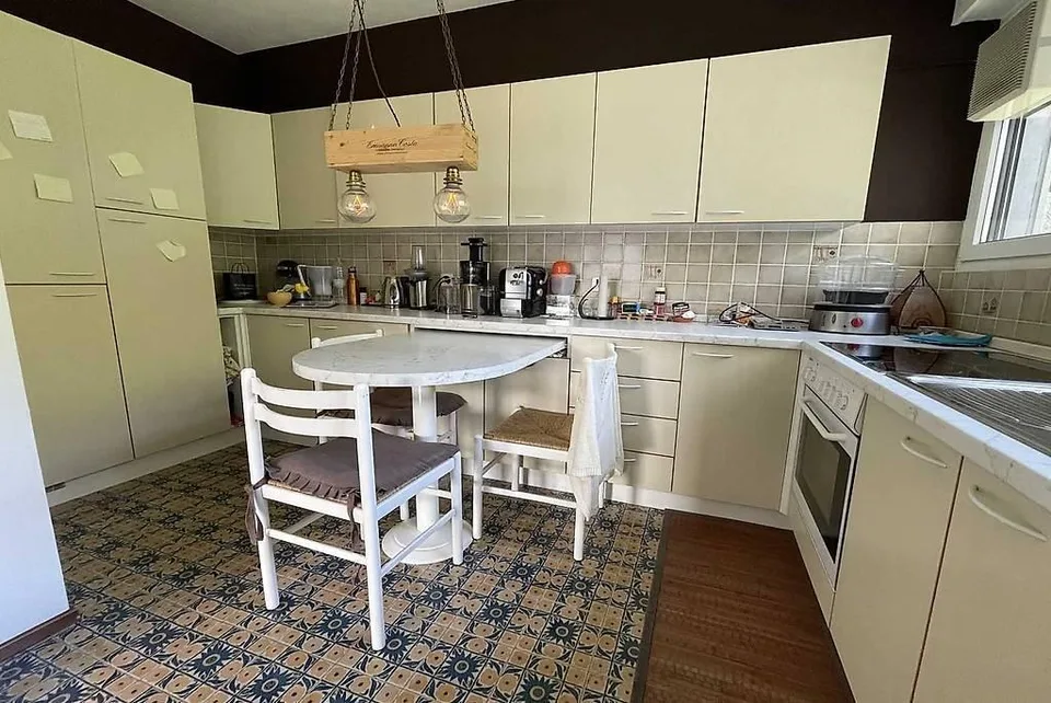 3 1/2-Zimmer-Wohnung mit Seeblick / appartamento di 3 1/2 locali co...