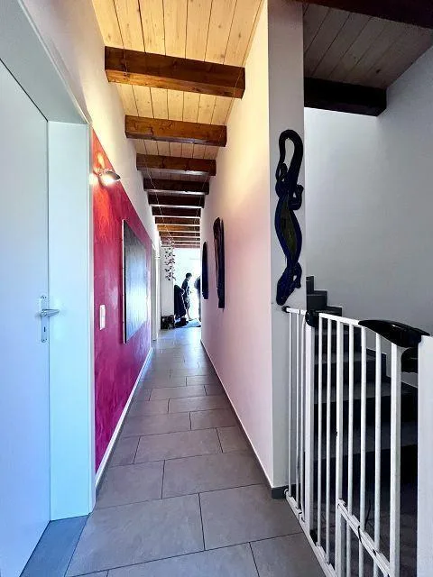5 1/2-Zimmer-Villetta an sehr ruhiger, sonniger Aussichtslage / vil... – foto 19 di 30