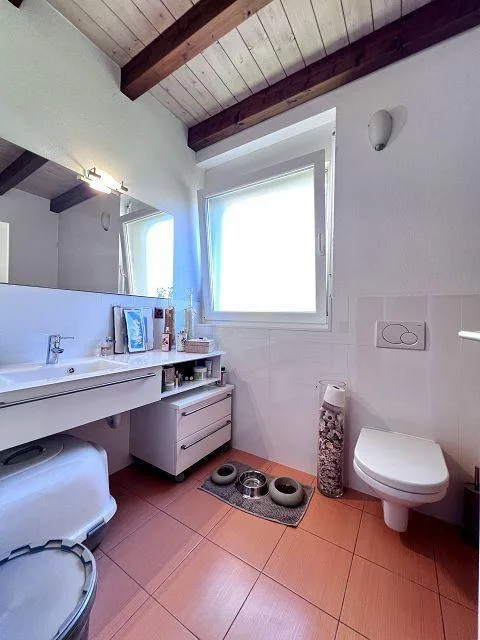 5 1/2-Zimmer-Villetta an sehr ruhiger, sonniger Aussichtslage / vil... – foto 16 di 30