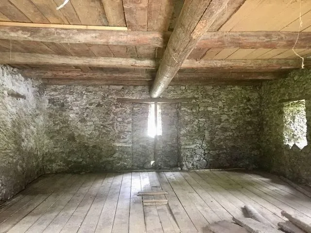 zwei Rustici zum Ausbauen an sehr ruhiger, sonniger Aussichtslage /... – foto 7 di 20