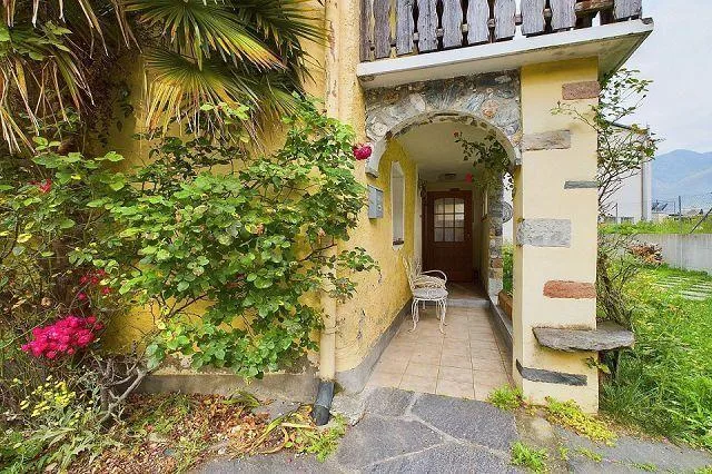 5-Zimmer-Haus mit Erweiterungsprojekt an ruhiger, sonniger Aussicht... – Foto 25 von 30
