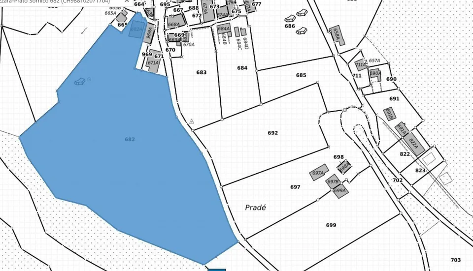 4.Zimmer-Rustico zum Ausbauen mit viel ebenem Wiesland / rustico di... – foto 20 di 22