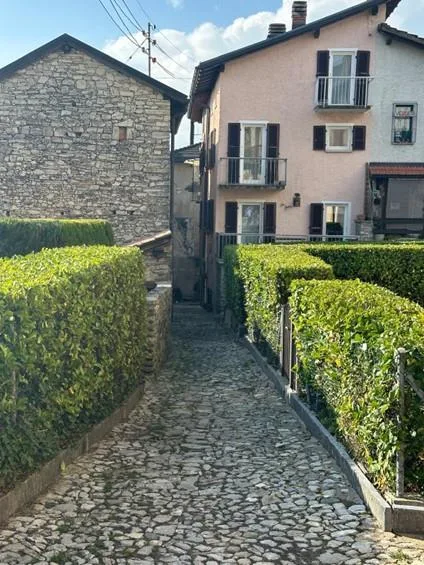 Romantica casa di nucleo con vista lago - Monte Bré – foto 20 di 29