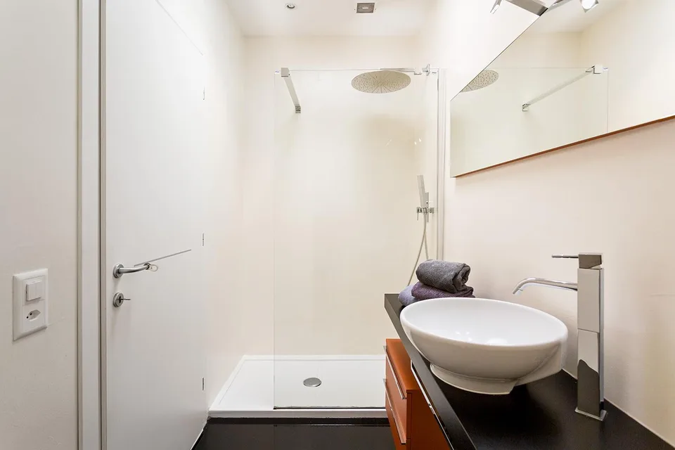MODERN 3.5 ROOMS IN SEMENTINA – photo 15 of 18