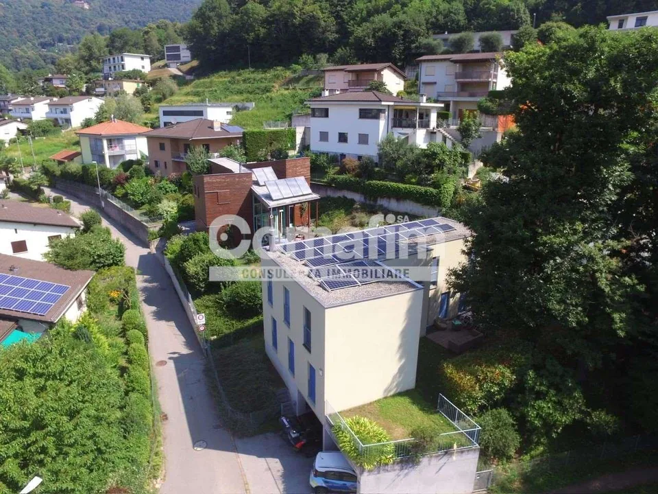 Villa unifamiliare con giardino