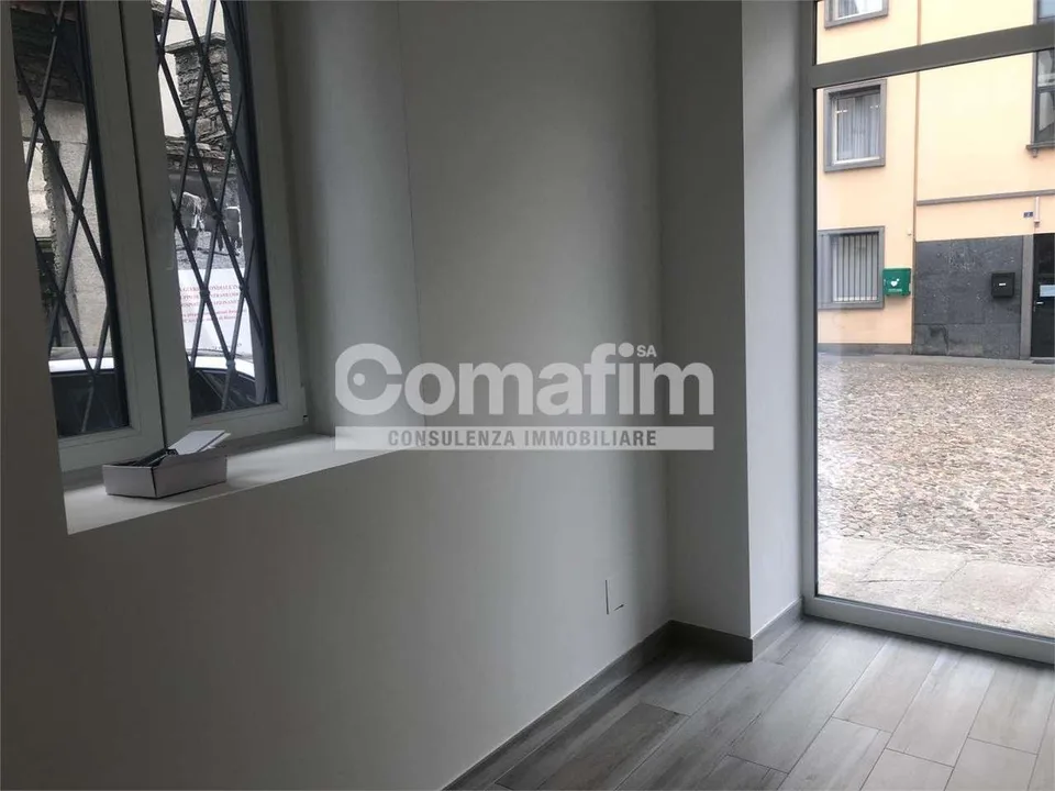 Spazio commerciale in pieno centro a Biasca – photo 9 sur 10
