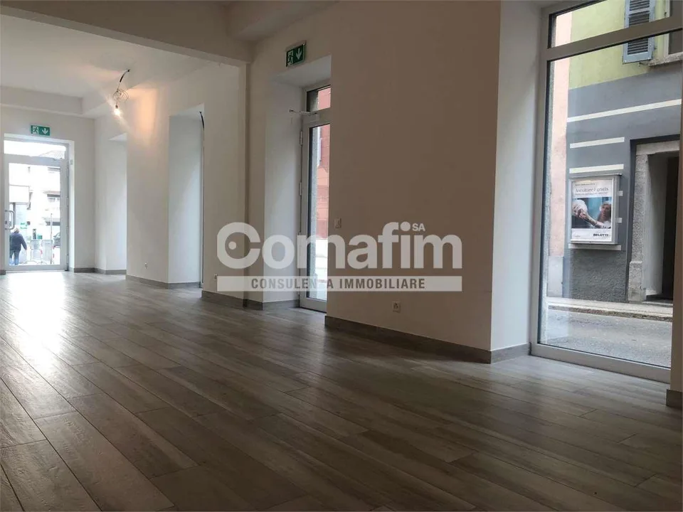 Spazio commerciale in pieno centro a Biasca
