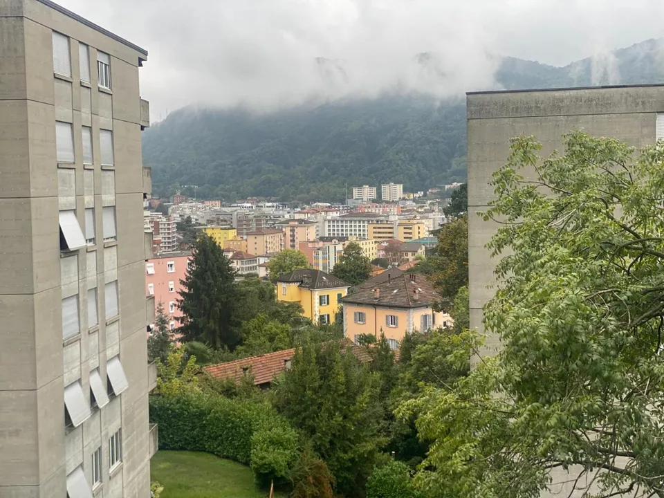 Baulandgrundstück von 1050 m2 in der 5-geschossigen Bauzone terreno... – Foto 14 von 19