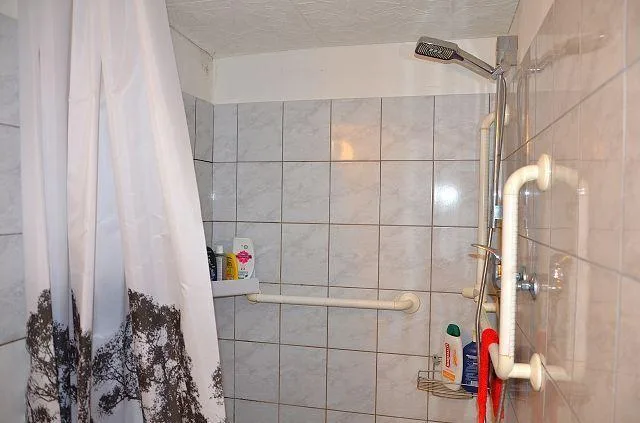 2-Familienhaus mit grossem Grundstück ruhige, sonnige Aussichtslage... – Foto 26 von 30