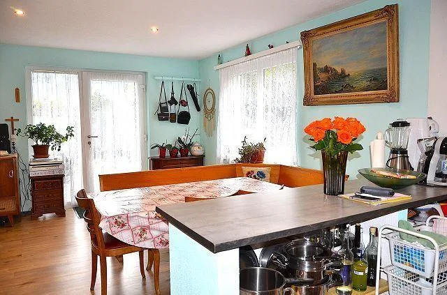 2-Familienhaus mit grossem Grundstück ruhige, sonnige Aussichtslage...