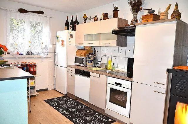 2-Familienhaus mit grossem Grundstück ruhige, sonnige Aussichtslage... – Foto 8 von 30