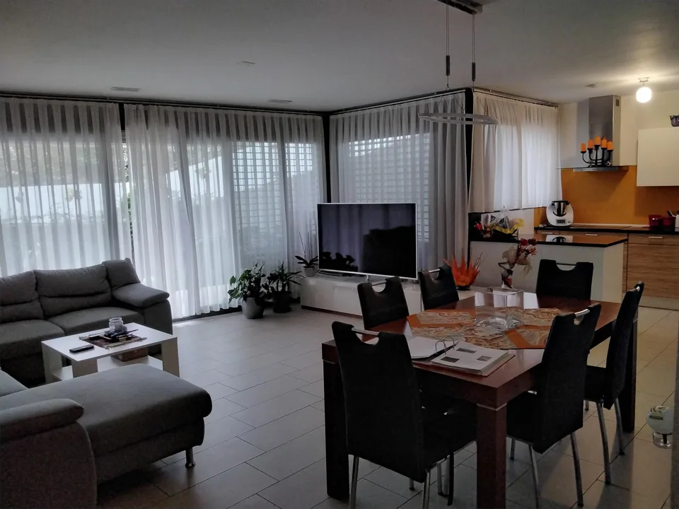 Appartamento duplex con giardino a Gordola