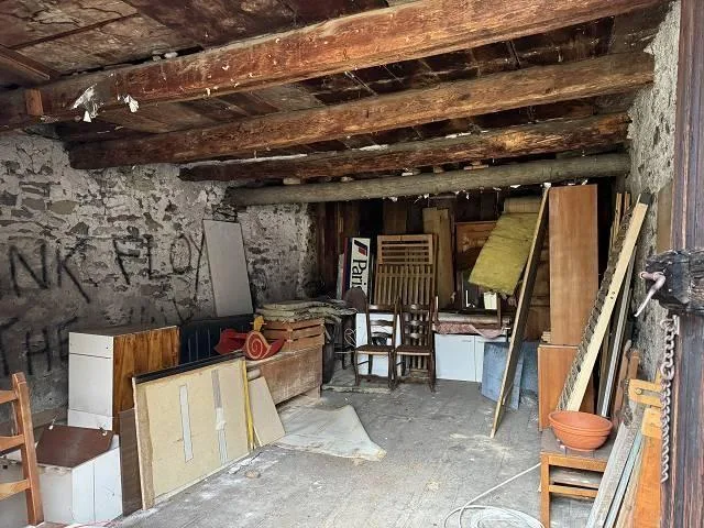 8-Zimmer-Tessinerhaus zum Ausbauen mit grosser Terrasse / casa tici... – photo 8 sur 19