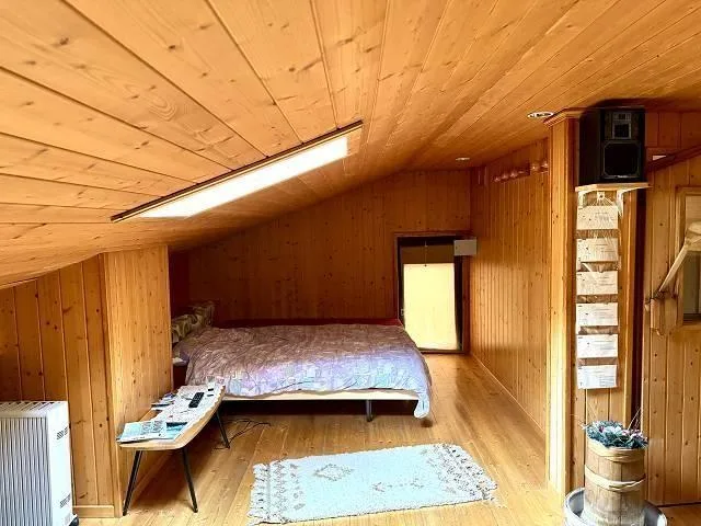 6 1/2-Zimmer-Haus mit Ladengeschäft an ruhiger Lage im Dorfkern / c... – Foto 10 von 22