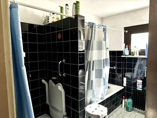 6 1/2-Zimmer-Haus mit Ladengeschäft an ruhiger Lage im Dorfkern / c... – Foto 14 von 22