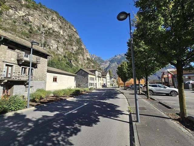 Mehrfamilienhaus mit drei 2 1/2-Zimmer-Wohnungen / Casa di 3 appart... – photo 14 sur 20