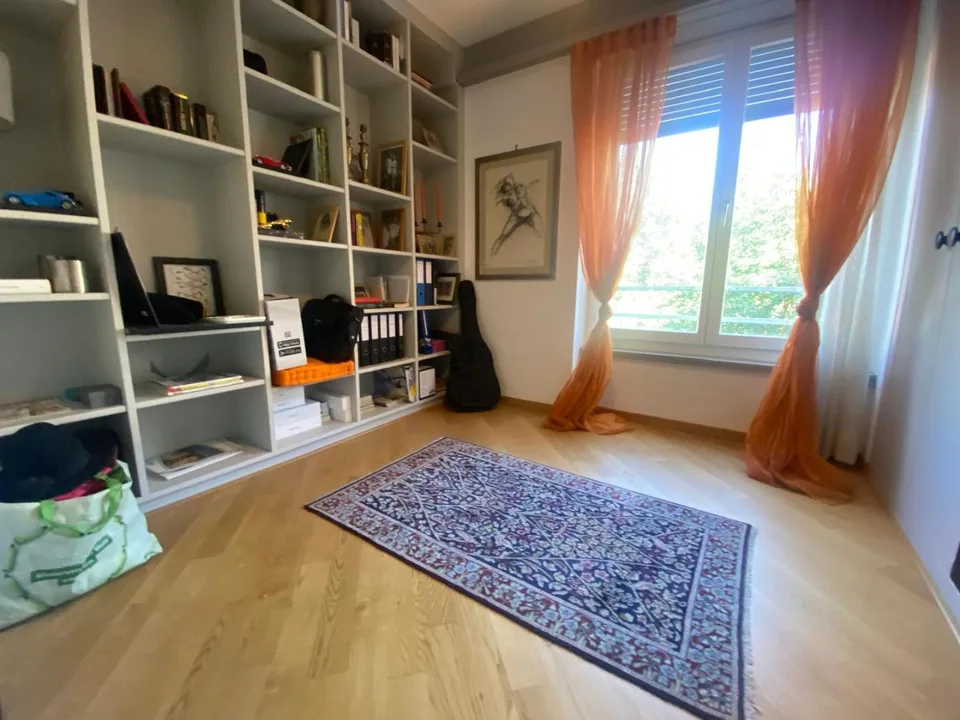Attico di 5 1/2 locali con vista sul lago / 5 1/2-Zimmer-Attikawohn... – foto 9 di 18