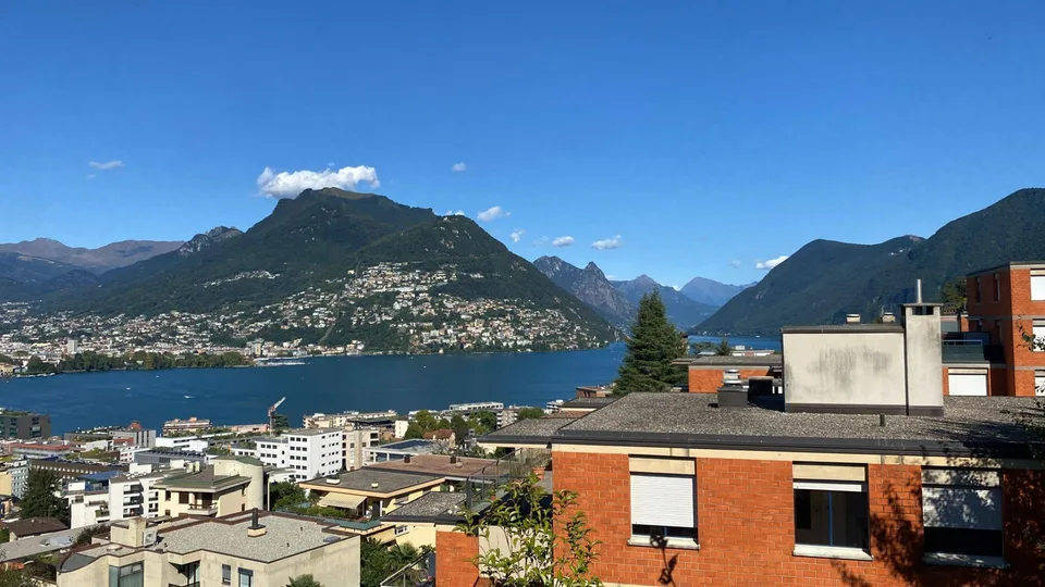 Attico di 5 1/2 locali con vista sul lago / 5 1/2-Zimmer-Attikawohn... – foto 14 di 18