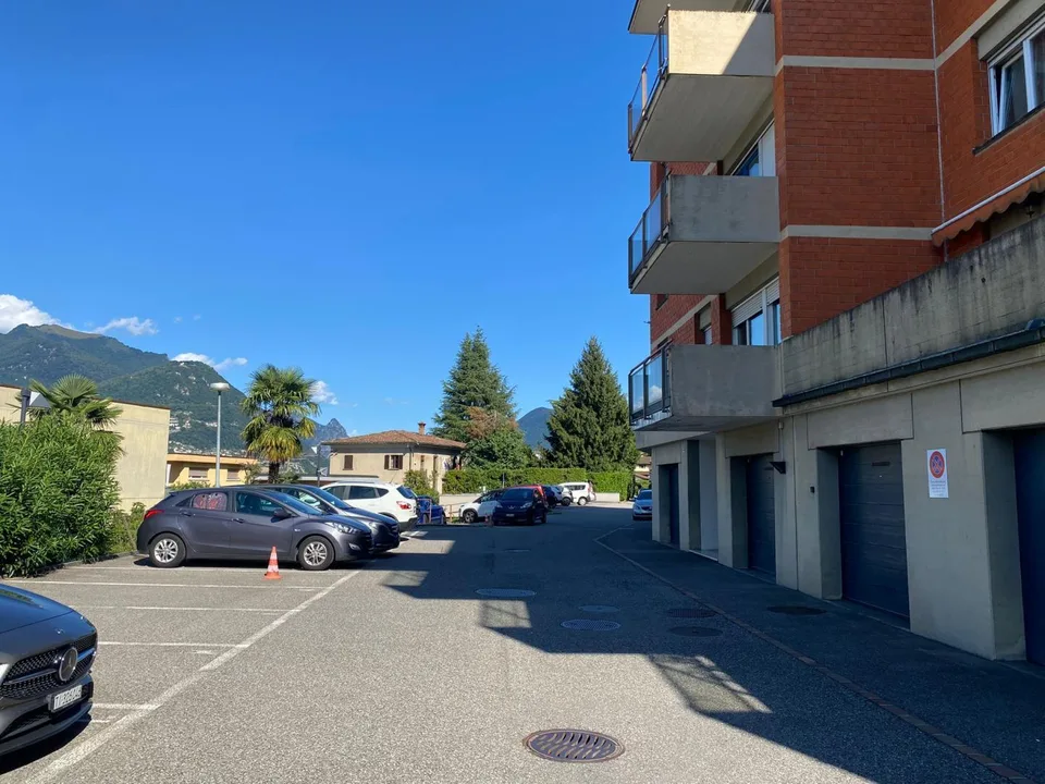 Attico di 5 1/2 locali con vista sul lago / 5 1/2-Zimmer-Attikawohn... – foto 17 di 18