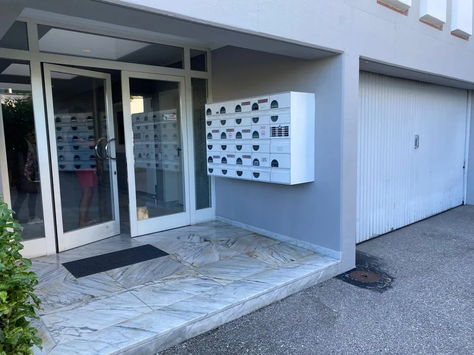 Attico di 5 1/2 locali con vista sul lago / 5 1/2-Zimmer-Attikawohn... – foto 18 di 18