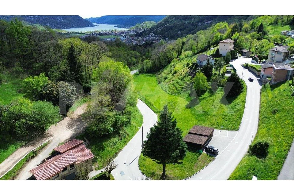 Terreno Edificabile con versatili opportunità