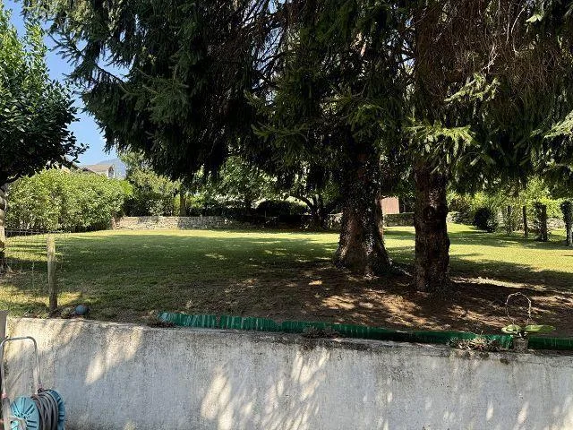 7 1/2-Zimmer-Villa mit grossem Garten an sehr ruhiger, sonniger Aus... – Foto 29 von 30
