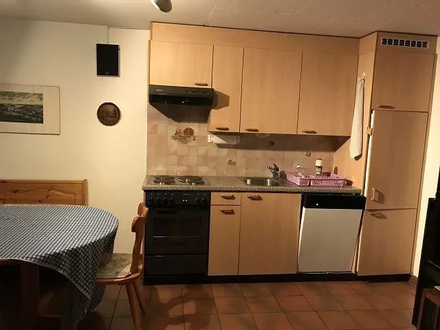 6 1/2-Zimmer-Dachmaisonette-Wohnung mit Grotto in 2 FMH / appartame... – Foto 21 von 30