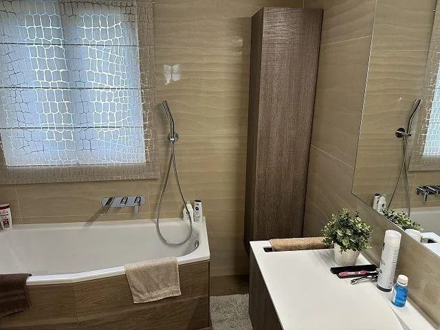6 1/2-Zimmer-Dachmaisonette-Wohnung mit Grotto in 2 FMH / appartame... – Foto 17 von 30