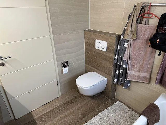 6 1/2-Zimmer-Dachmaisonette-Wohnung mit Grotto in 2 FMH / appartame... – Foto 18 von 30