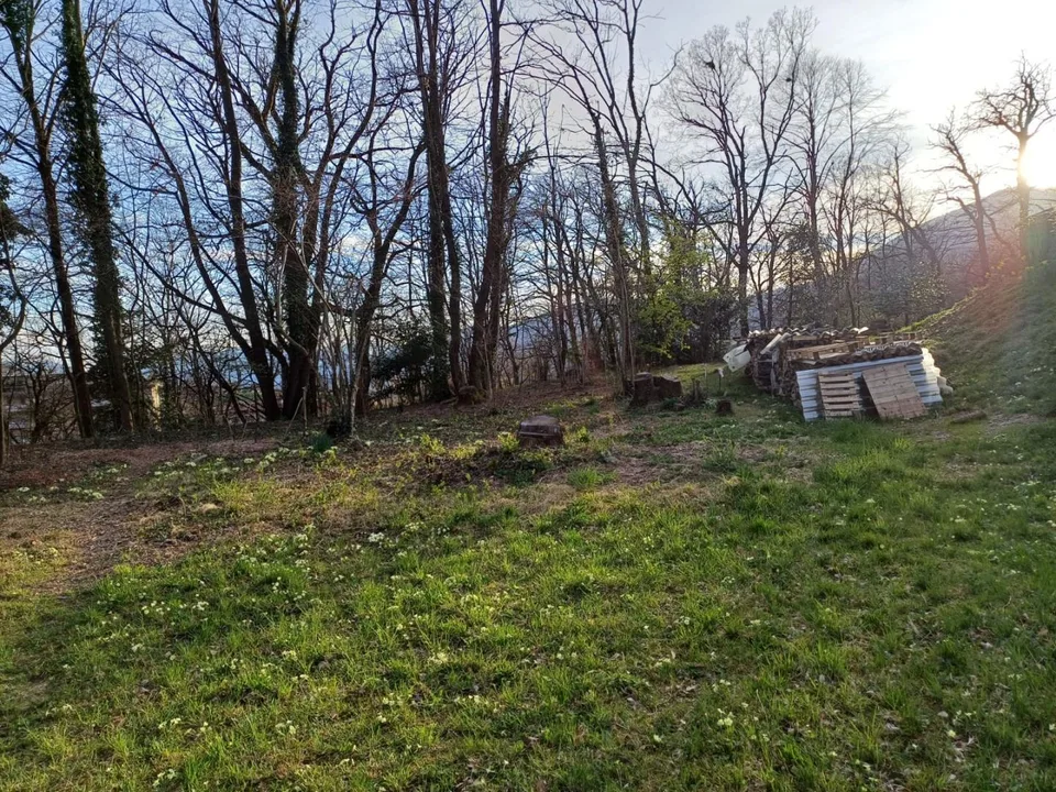 terreno edificabile die 921 m2 / Baulandgrundstück von 921 m2 – Foto 6 von 11