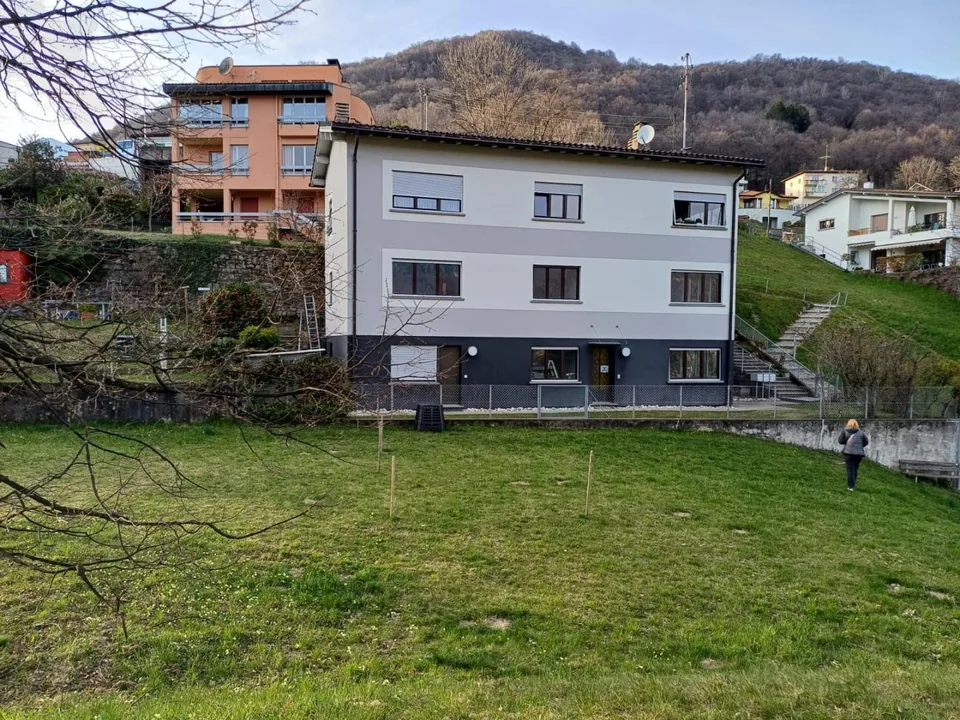 terreno  edificabile die 921 m2 / Baulandgrundstück von 921 m2