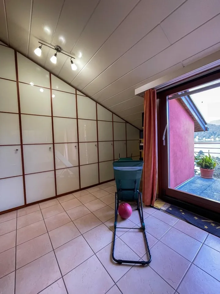Vendesi casa singola vista lago – photo 11 of 19