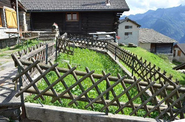 3-Zimmer Rusticohälfte sehr sonnig, ruhig Panoramaaussichtslage/Bel... – Foto 17 von 28