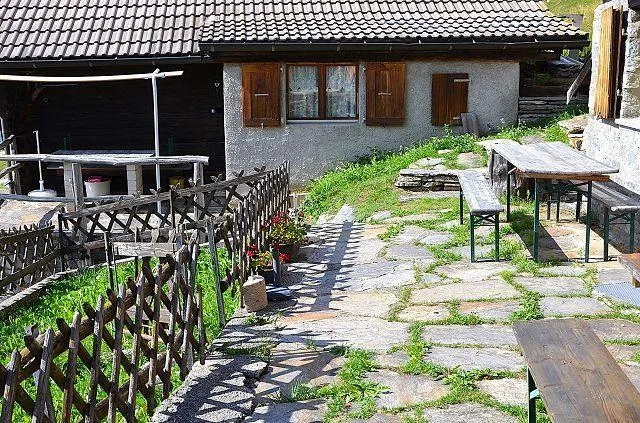 3-Zimmer Rusticohälfte sehr sonnig, ruhig Panoramaaussichtslage/Bel... – Foto 15 von 28