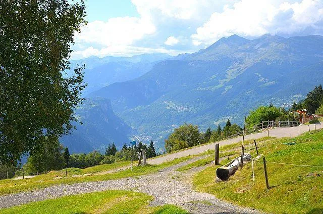 3-Zimmer Rusticohälfte sehr sonnig, ruhig Panoramaaussichtslage/Bel... – Foto 18 von 28