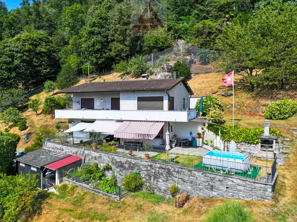 Zweifamilienhaus mit Grundstück / Casa bifamiliare con terreno – photo 6 sur 7