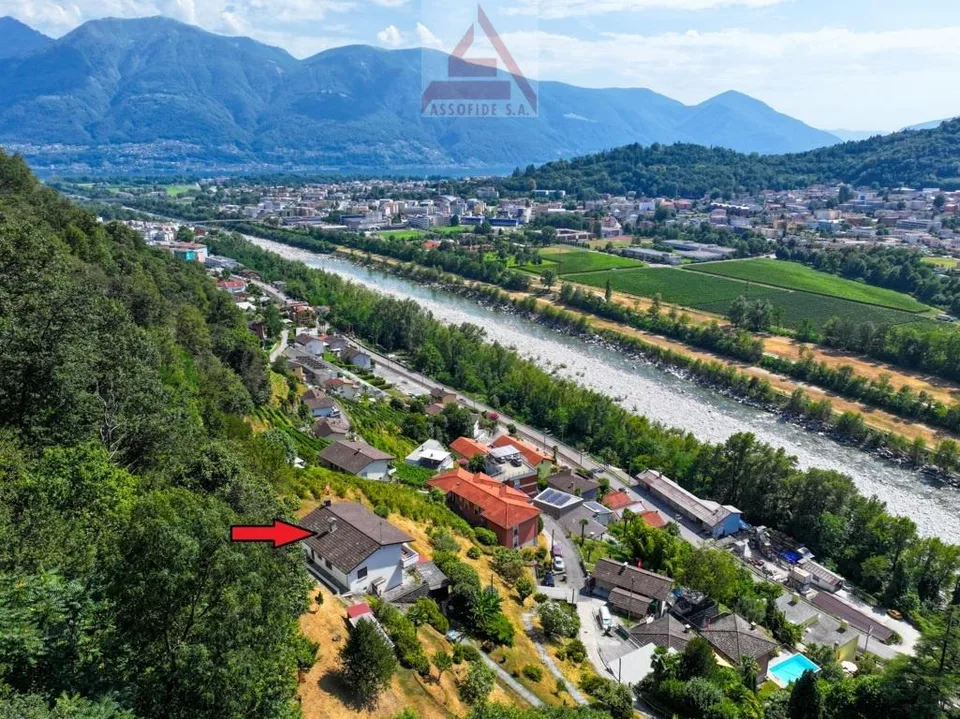 Zweifamilienhaus mit Grundstück / Casa bifamiliare con terreno – photo 7 sur 7