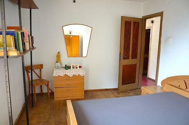 Mehrfamilienhaus mit Ausbaumöglichkeit und Garten/Casa plurifamilia... – Foto 7 von 30
