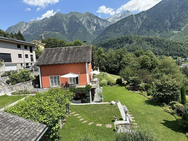 6 1/2-Zimmer-Villa an sehr sonniger, ruhiger Aussichtslage / villa ... – Foto 24 von 28