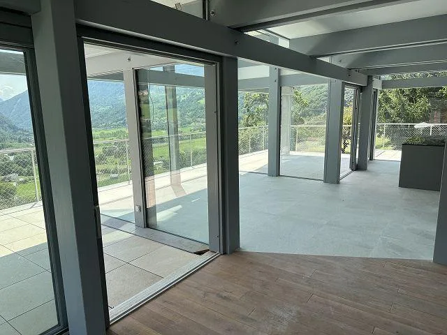 6 1/2-Zimmer-Villa an sehr sonniger, ruhiger Aussichtslage / villa ...