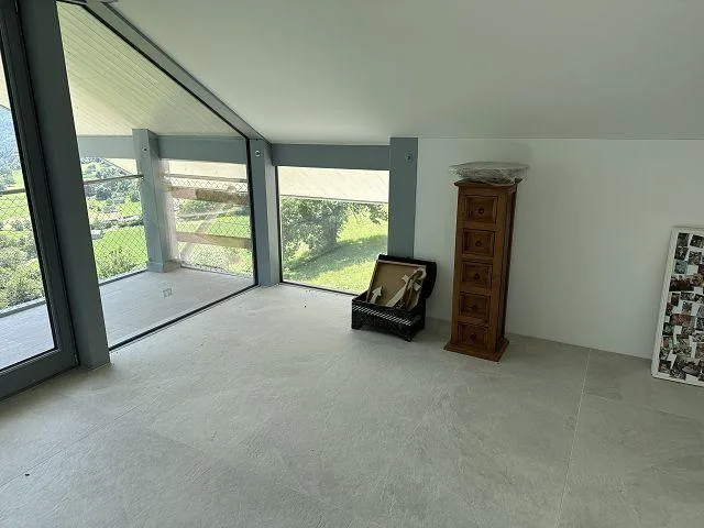 6 1/2-Zimmer-Villa an sehr sonniger, ruhiger Aussichtslage / villa ... – Foto 11 von 28