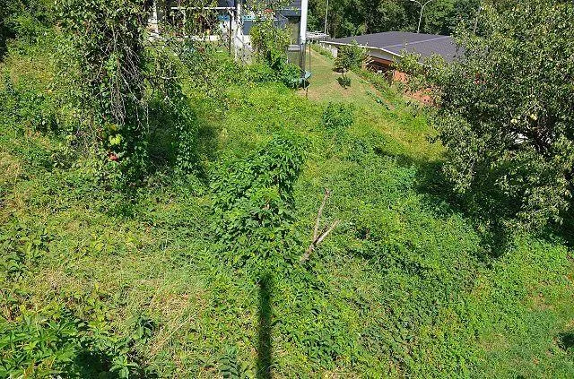 Terreno R2 per la casa unifamiliare di 368 m2 molto soleggiata, pan...